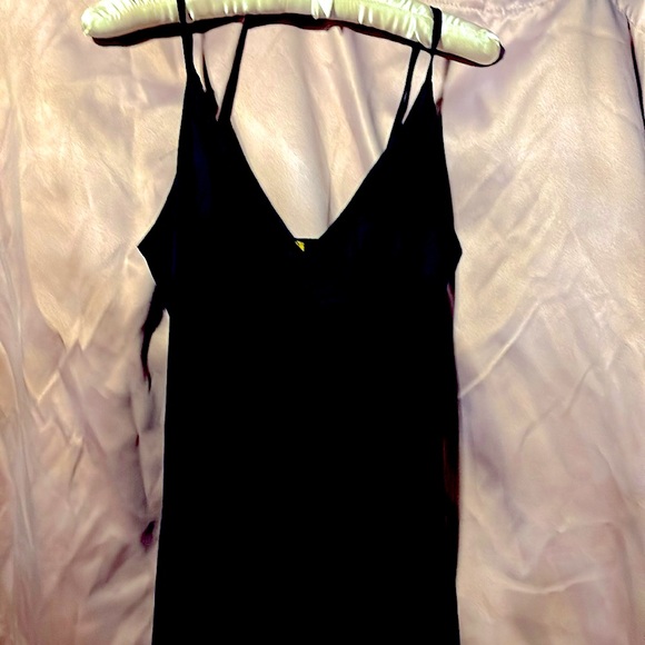 ODB- Olivia’s Daisy Bodycon with gold bead fringe puts the yay in that shimmy - Picture 4 of 7